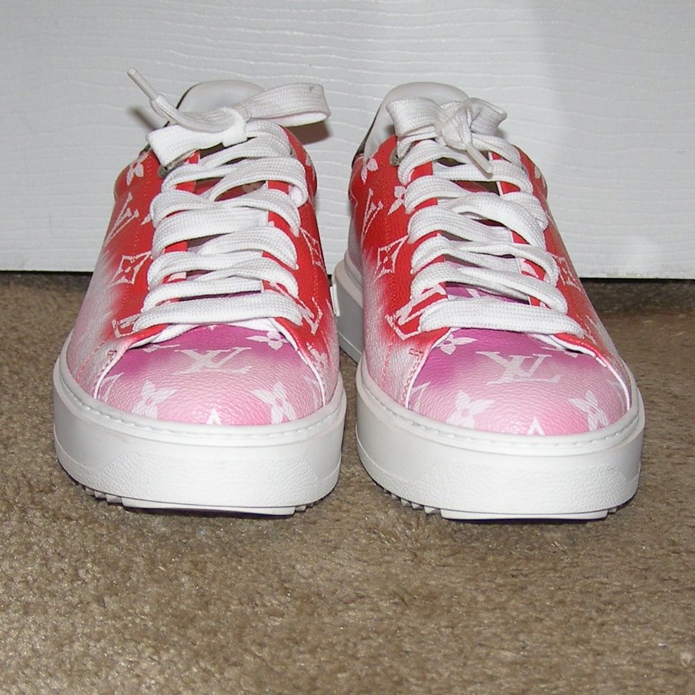 🔥 size 8.5/39 Authentic Louis Vuitton Time Out sneaker Red and Pink - Picture 4 of 16